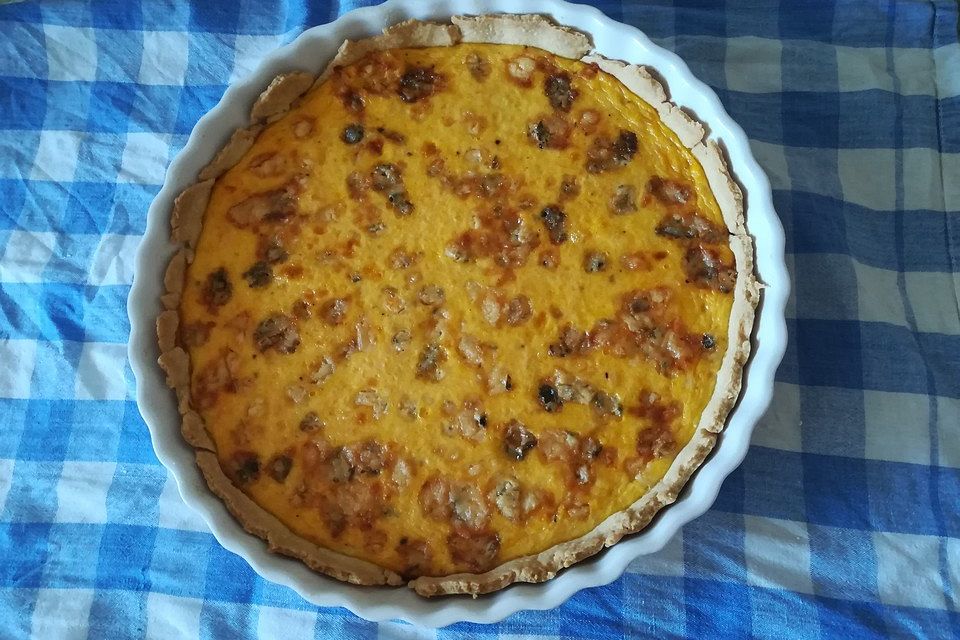 Kürbis - Tarte mit Gorgonzola