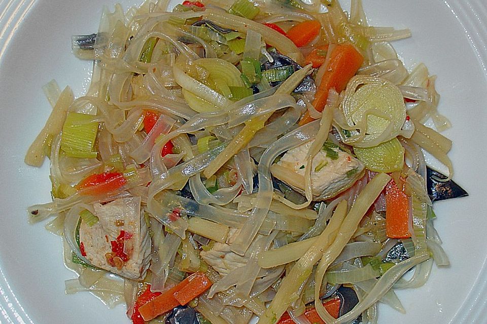 Bami Goreng mit Glasnudeln