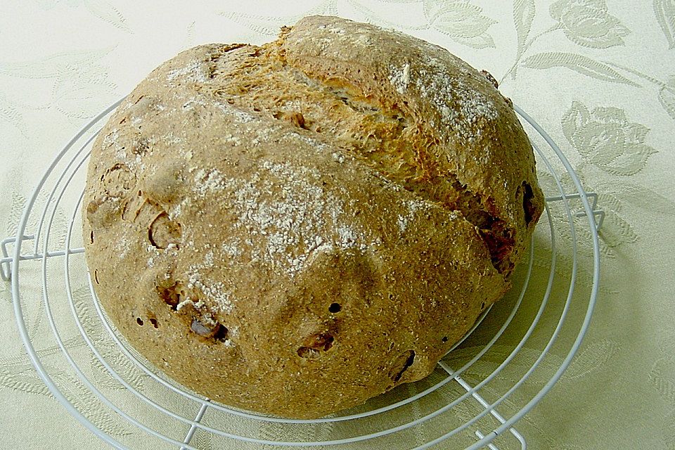 Burgis Walnussbrot mit Sauerteig