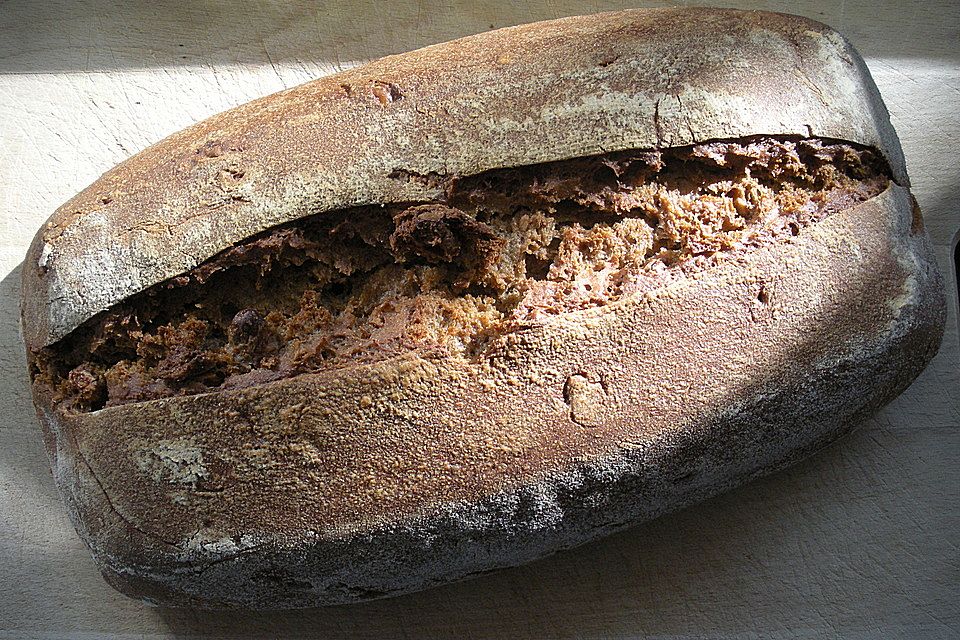 Burgis Walnussbrot mit Sauerteig