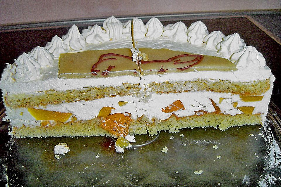 Pfirsich - Buttercreme - Torte