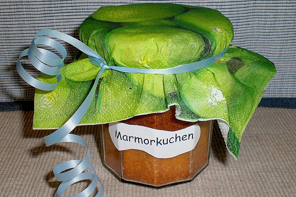 Saftiger Marmorkuchen