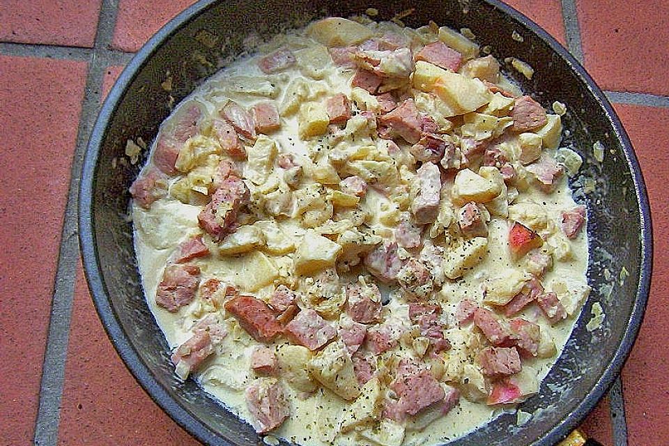 Kasseler mit Apfelsauce