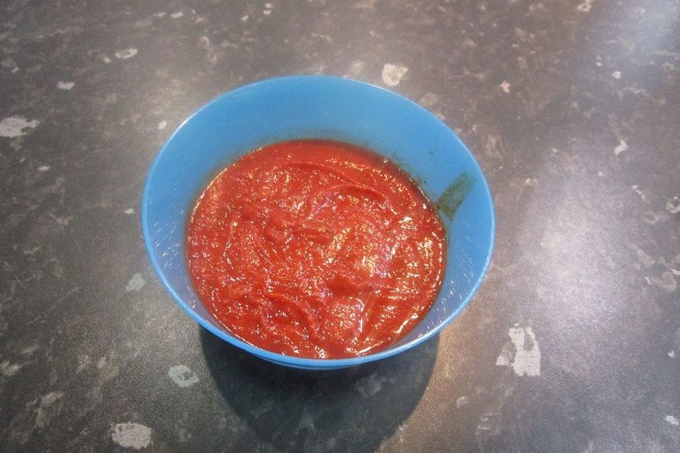 Tomatenketchup  Pizzaaufstrich  Tomatensoße