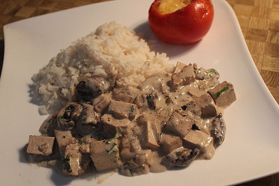 Tofu - Geschnetzeltes mit Champignons