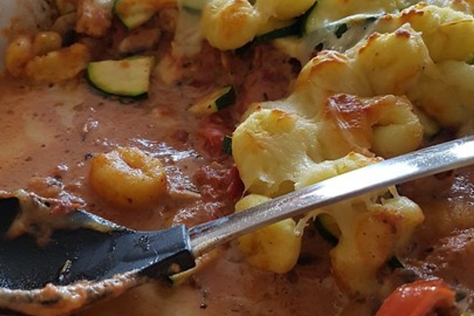 Zucchini-Gnocchi-Auflauf