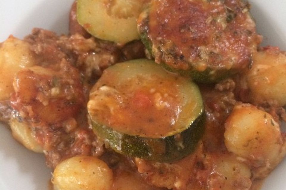 Zucchini-Gnocchi-Auflauf