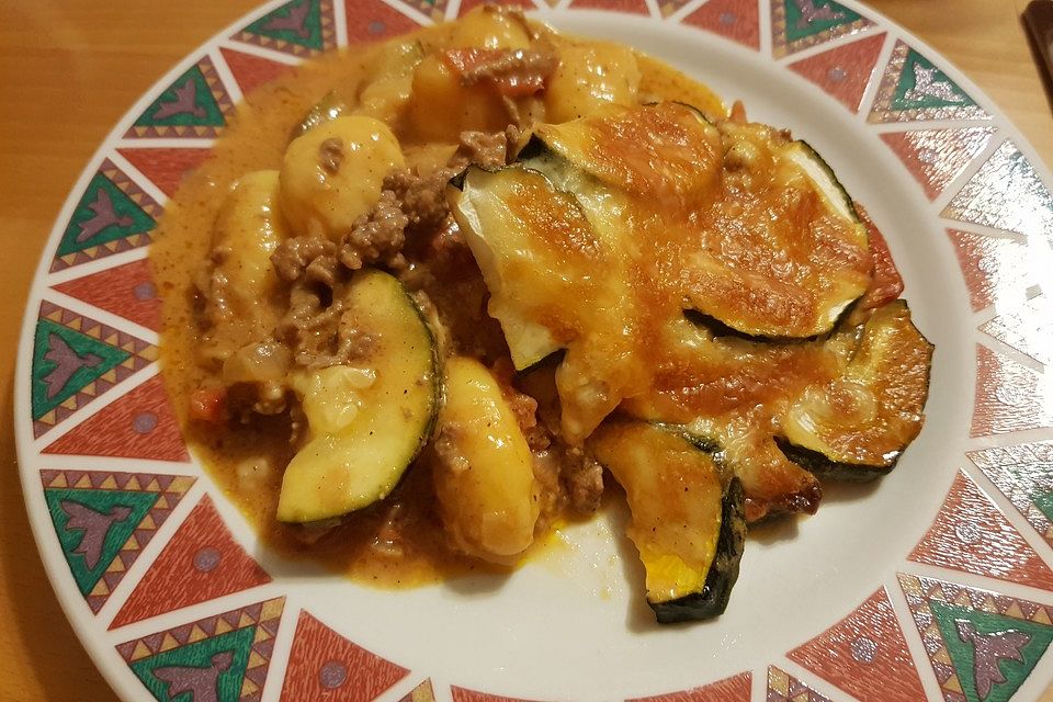 Zucchini-Gnocchi-Auflauf