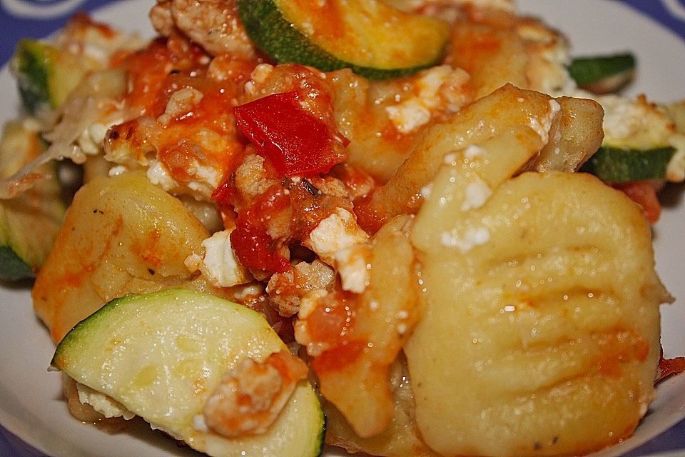 Zucchini-Gnocchi-Auflauf