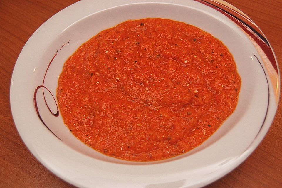 Italienische Tomatensuppe