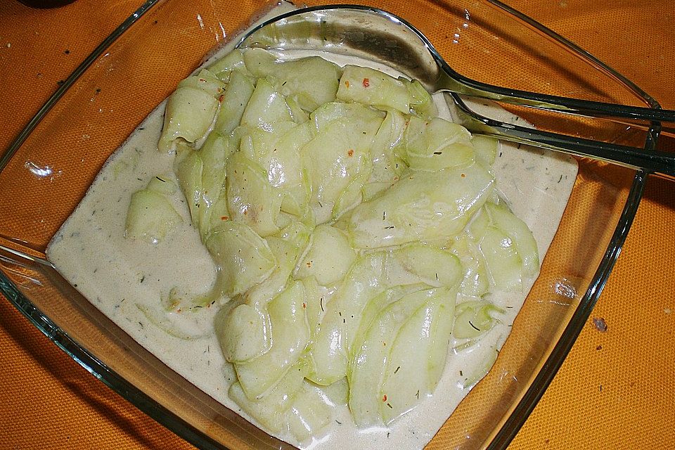 Urmelis  lieblicher Gurkensalat