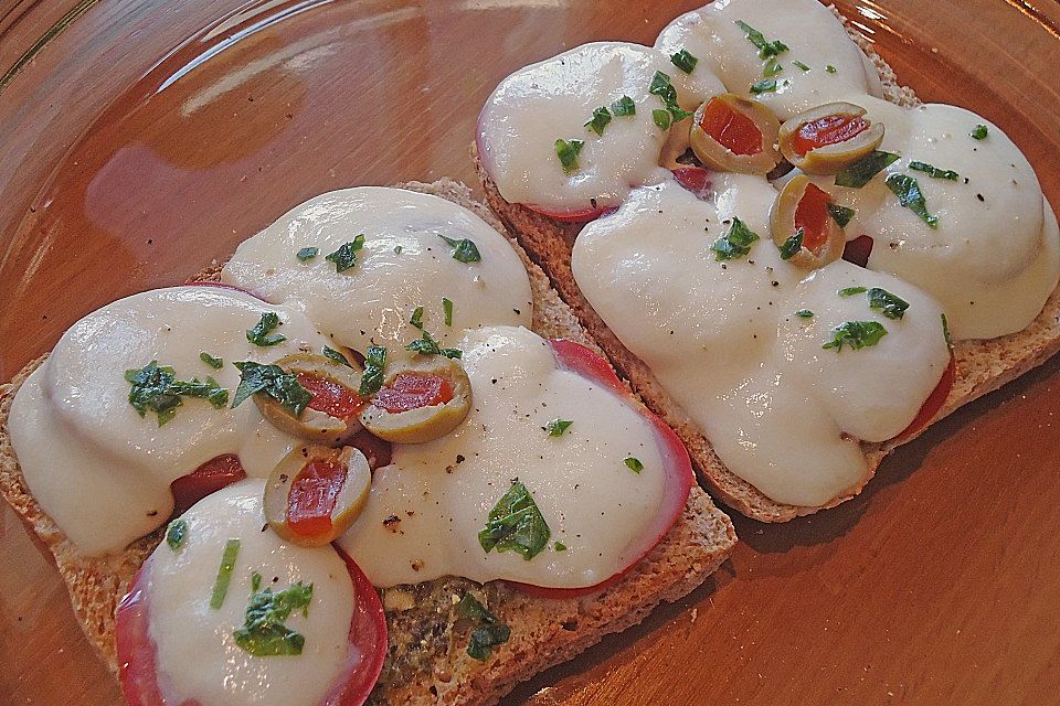 Toast Caprese