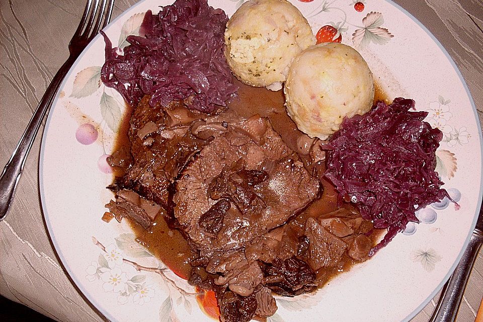 Rosmarin - Schmorbraten mit Steinpilzsauce