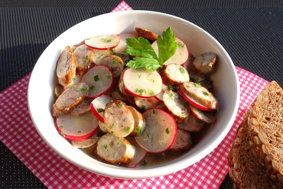 Nürnberger Bratwurstsalat