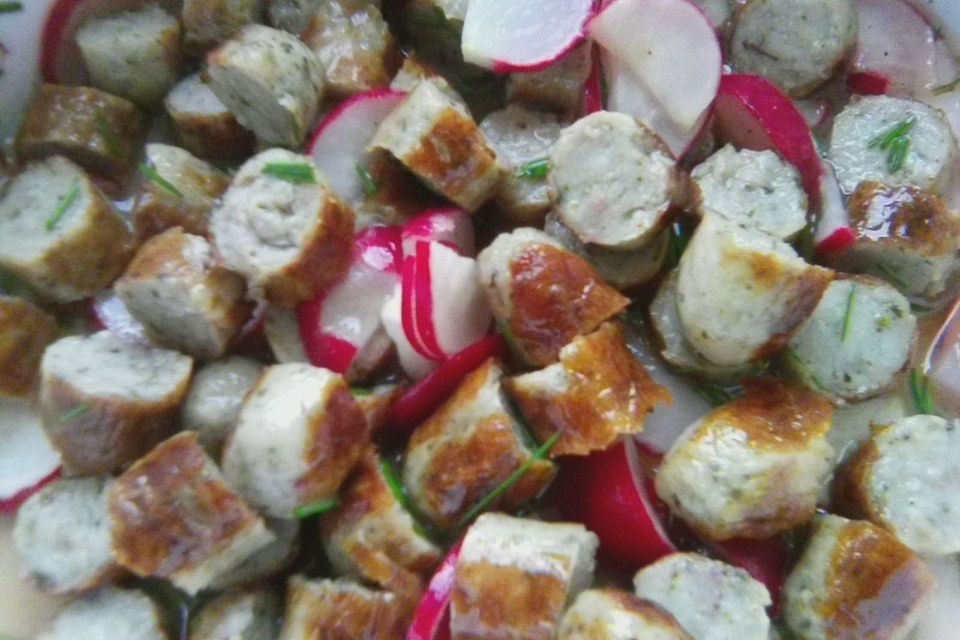 Nürnberger Bratwurstsalat