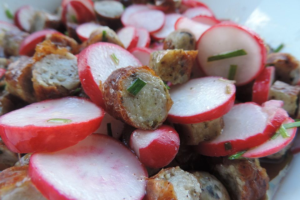 Nürnberger Bratwurstsalat