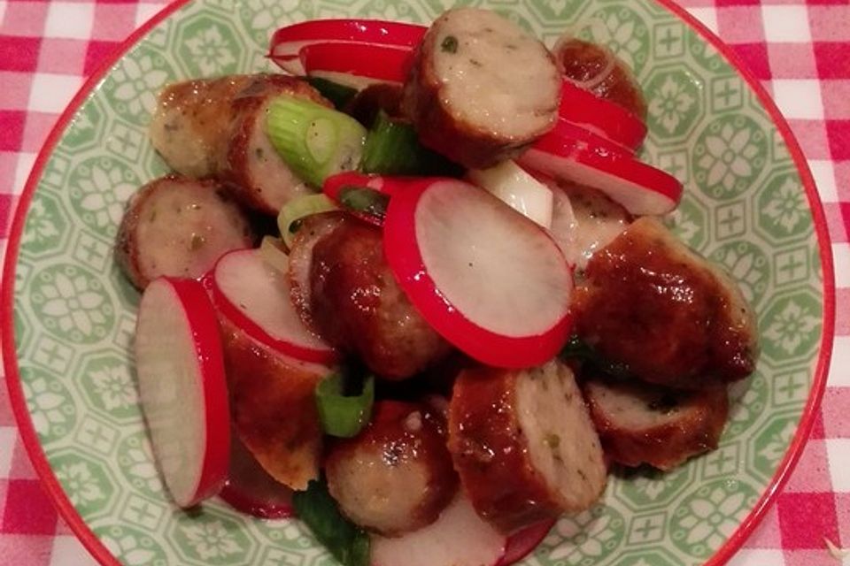 Nürnberger Bratwurstsalat