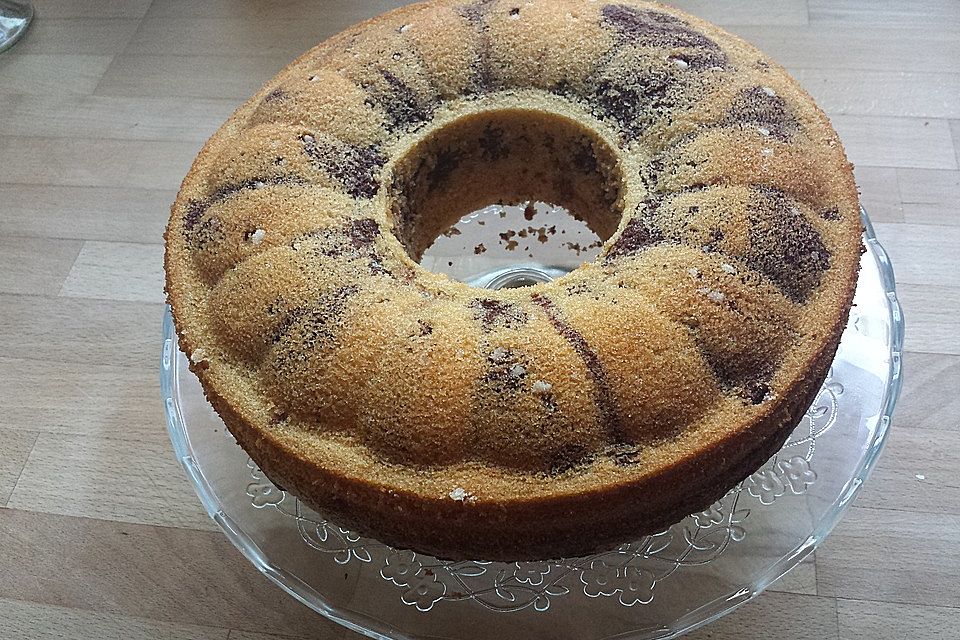 Marmorkuchen mit Eierlikör