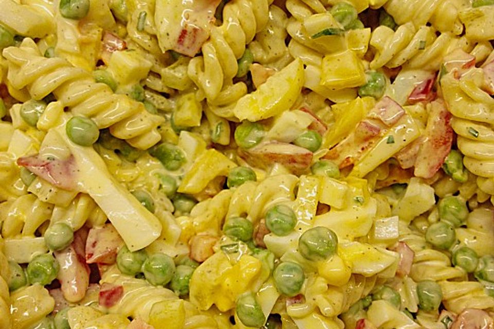 Grüner Nudelsalat