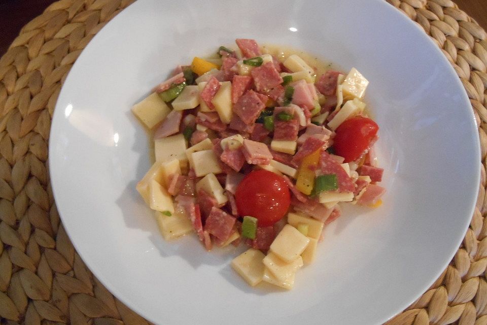 Emmentaler Sommersalat