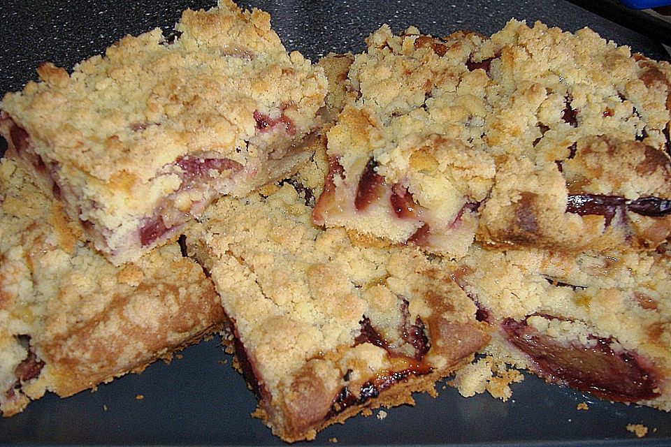 Pflaumenkuchen mit Streusel