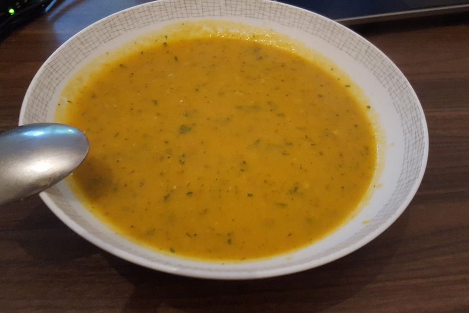 Gemüsesuppe mit Pfiff