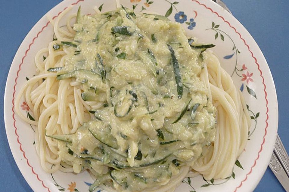 Zucchini - Nudelsauce