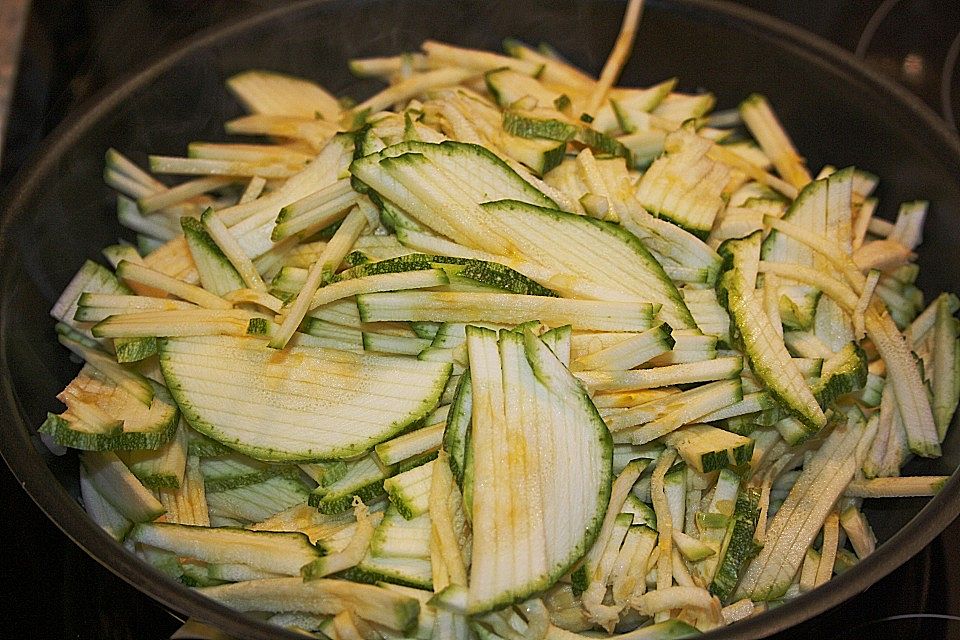 Zucchini - Nudelsauce