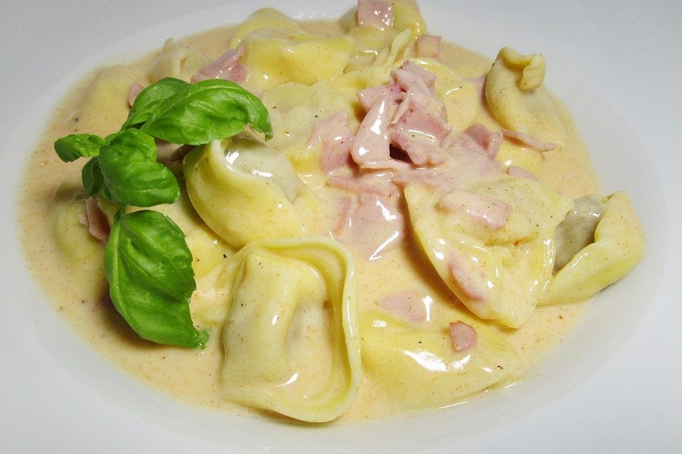 Tortellini alla Panna