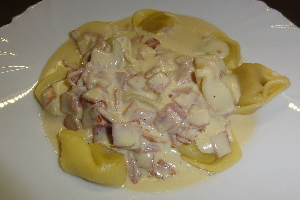 Tortellini alla Panna