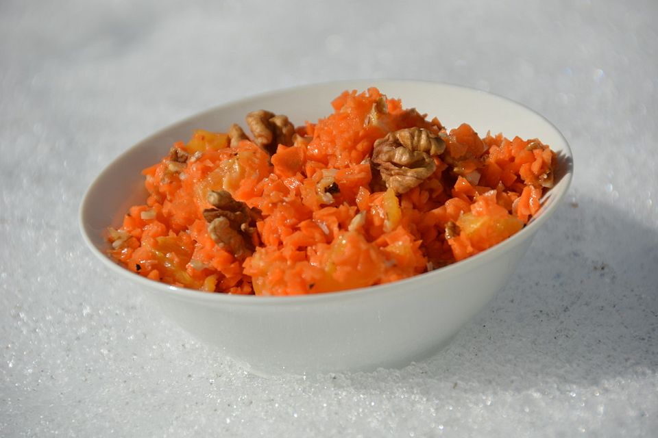 Orangen-Möhren-Salat