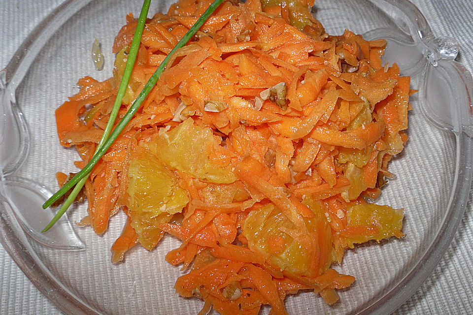 Orangen-Möhren-Salat