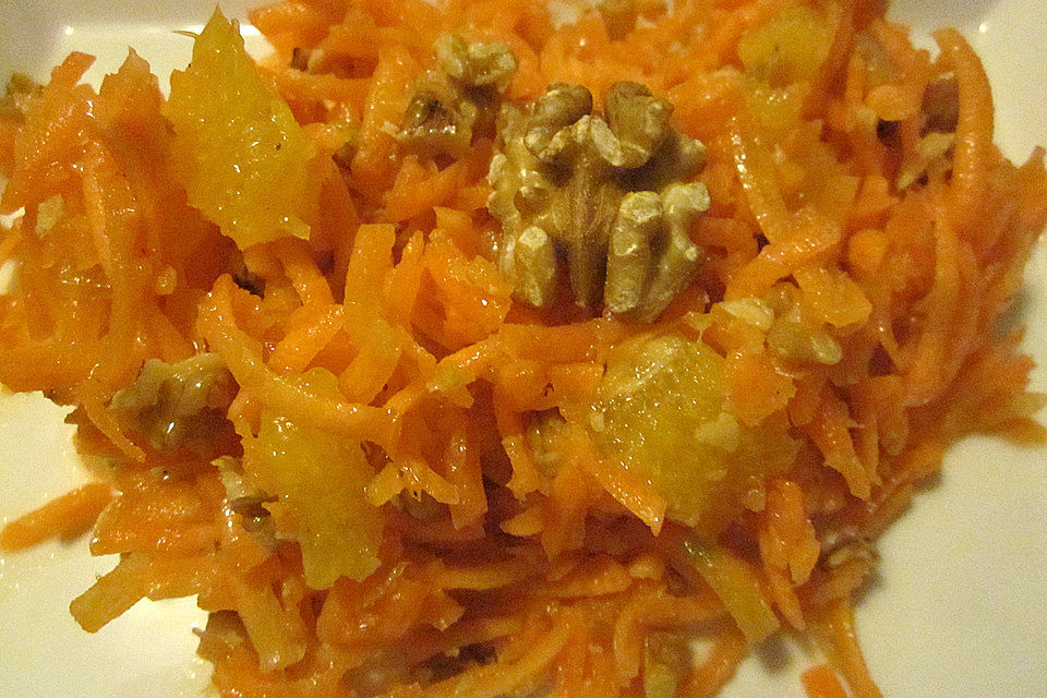 Orangen-Möhren-Salat