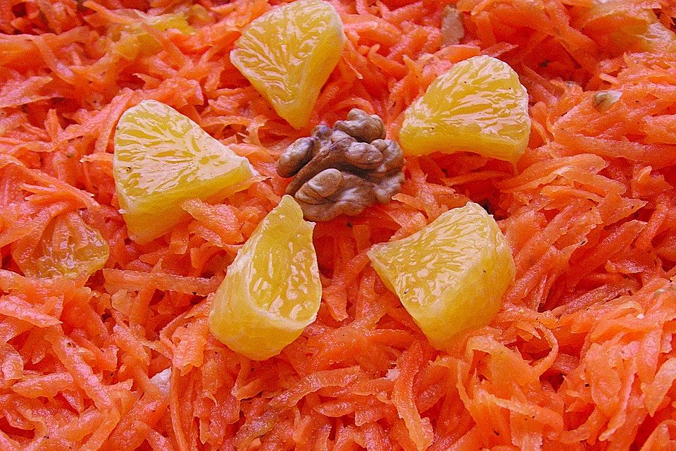 Orangen-Möhren-Salat