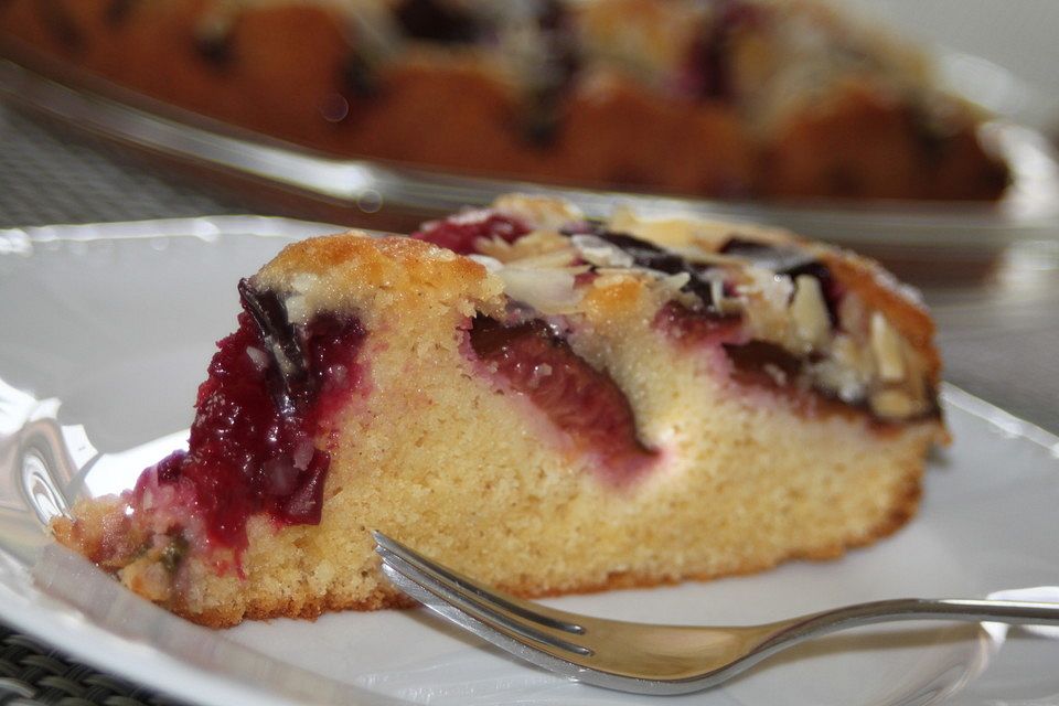 Böhmischer Zwetschgen- oder Apfelkuchen