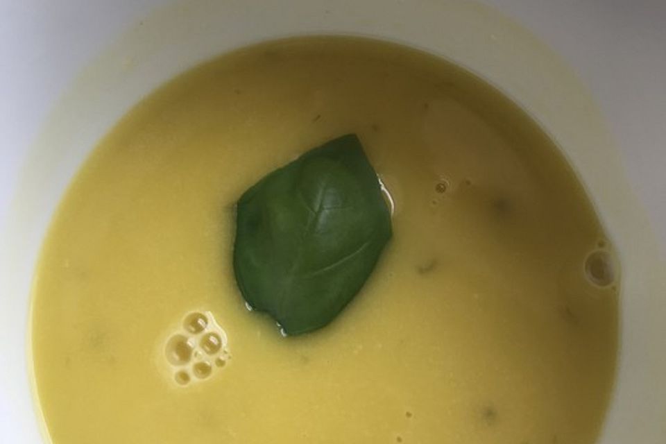 Einfache Kürbiscreme - Suppe