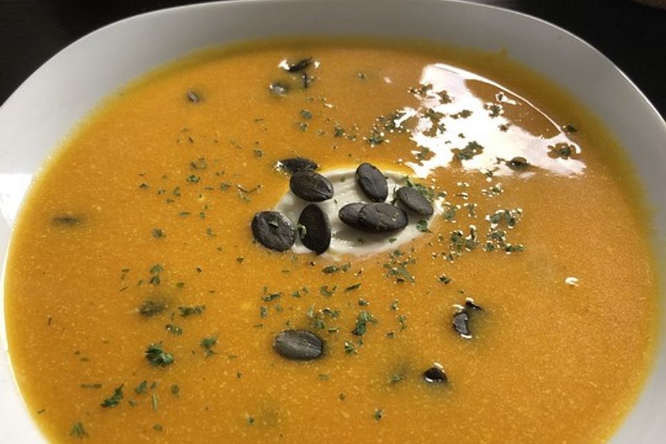 Einfache Kürbiscreme - Suppe