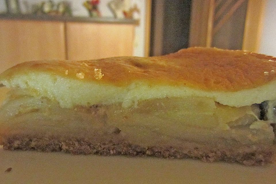 Apfelkuchen mit Schmandhaube