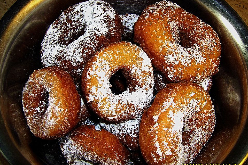 Original amerikanische Buttermilch - Donuts