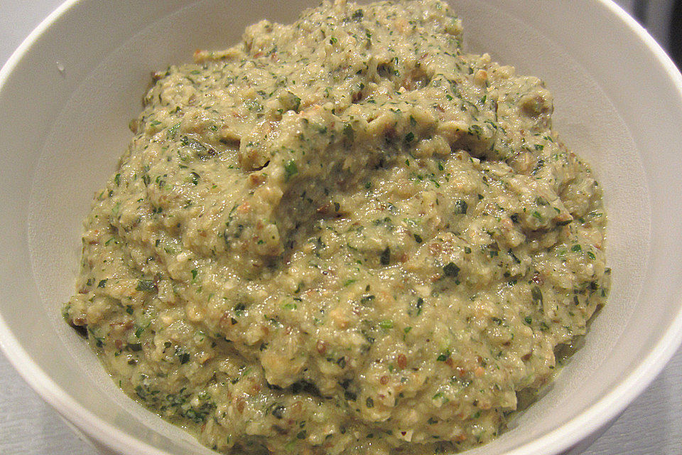 Auberginenpesto