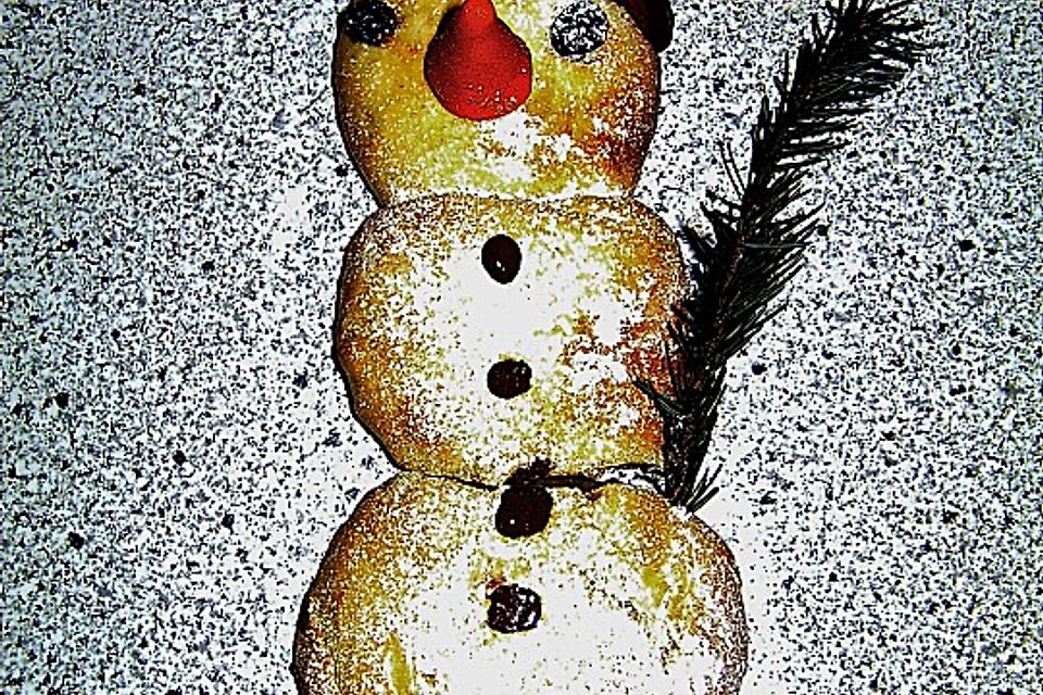 Schneemann aus Hefeteig