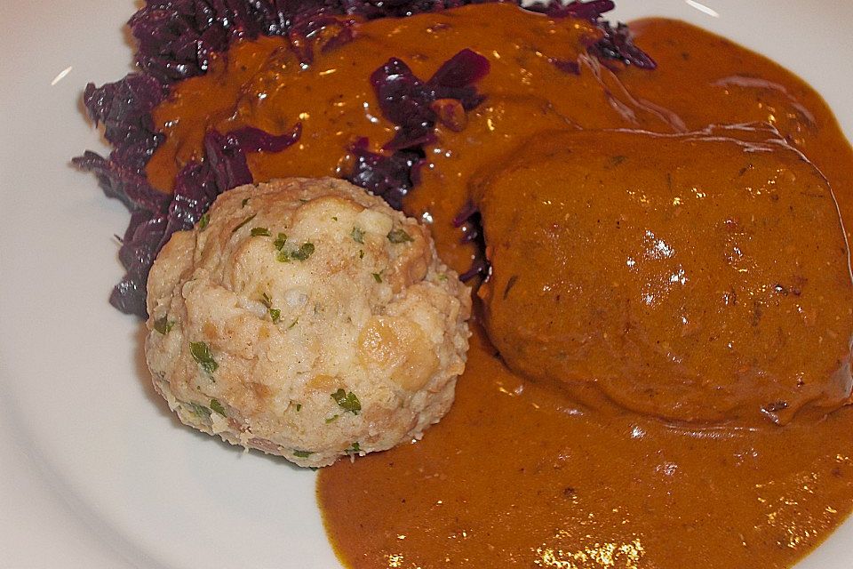 Alt-Wiener Semmelknödel