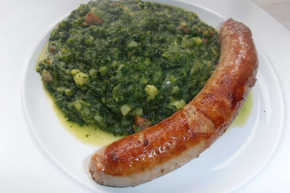 Schmorkohl mit Bratwurst