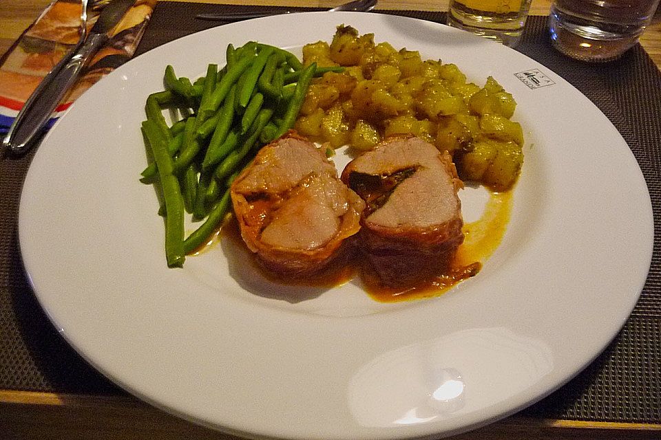 Gefüllte Schweinefilets mit Parmaschinken