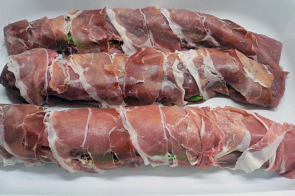 Gefüllte Schweinefilets mit Parmaschinken