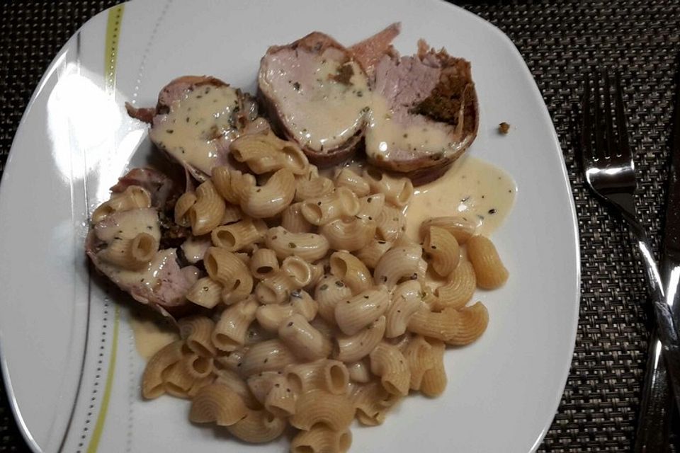 Gefüllte Schweinefilets mit Parmaschinken