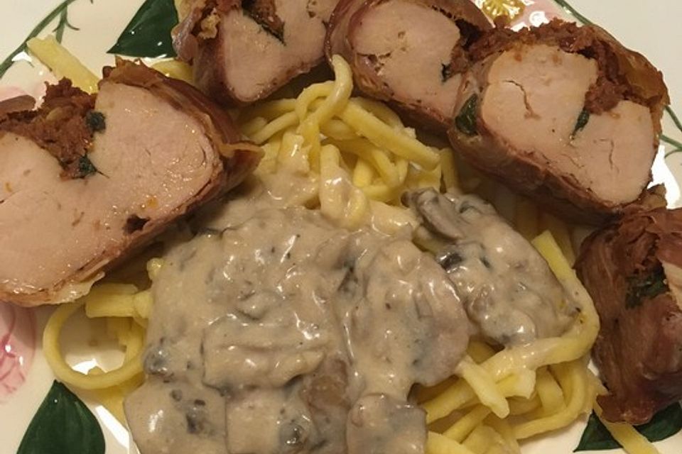 Gefüllte Schweinefilets mit Parmaschinken