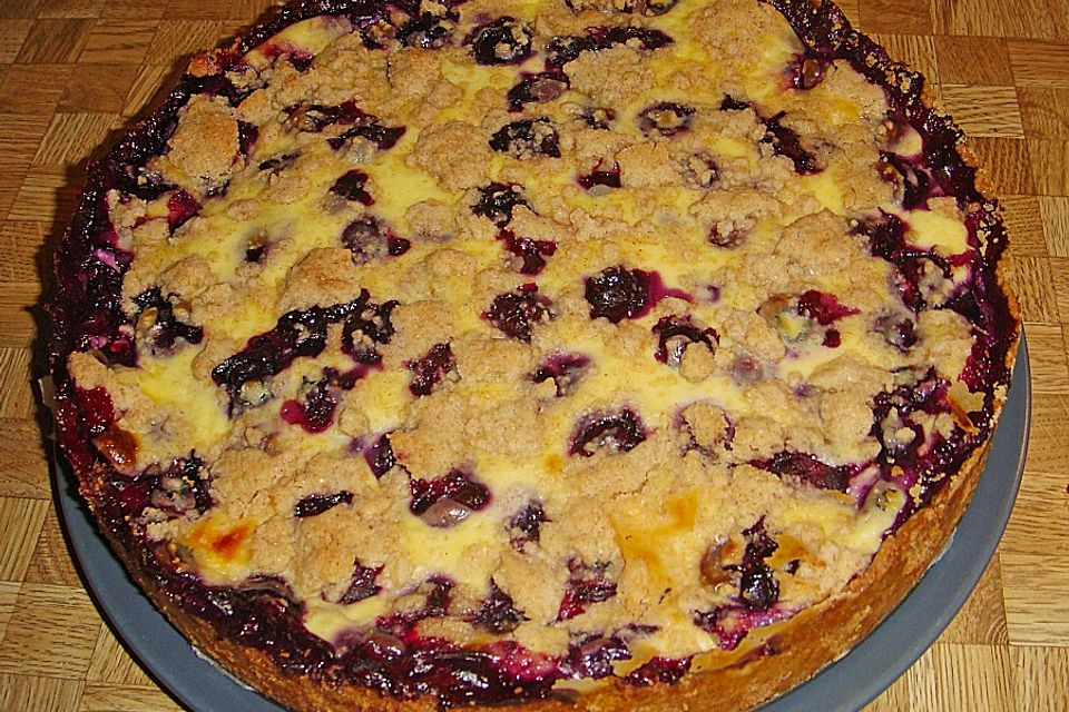 Beeren - Streusel - Kuchen