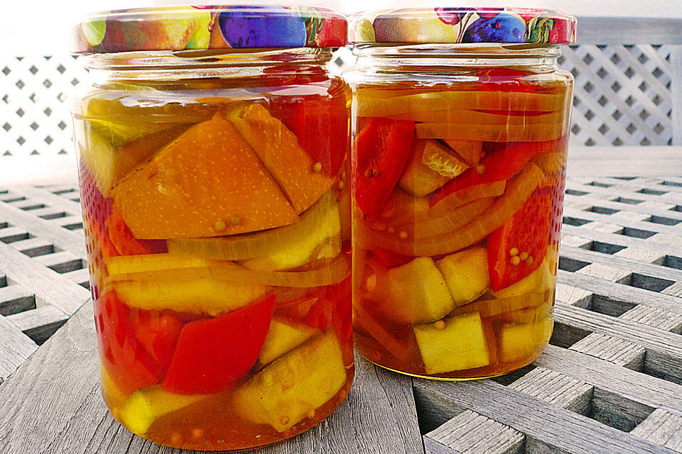 Süß - saure Zucchini Pickles