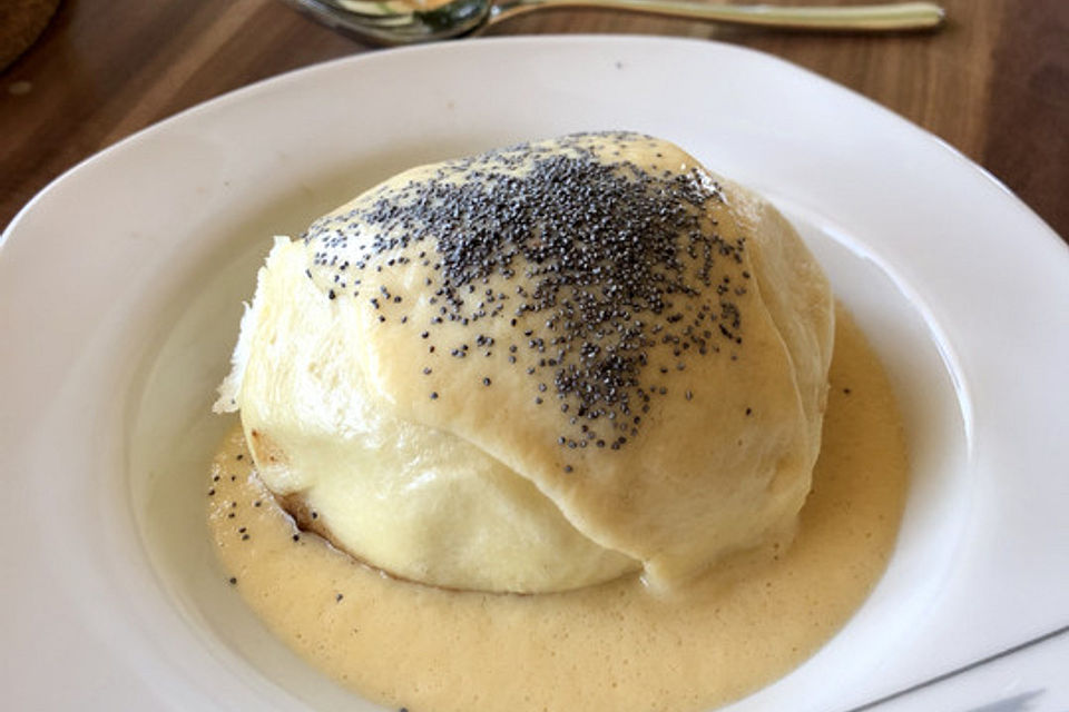 Germknödel mit Powidl